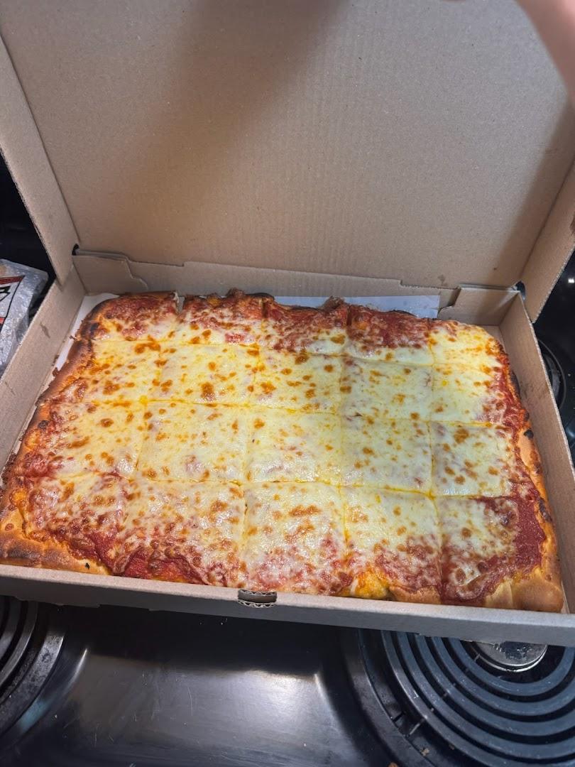DePetrillo's Pizza & Bakery